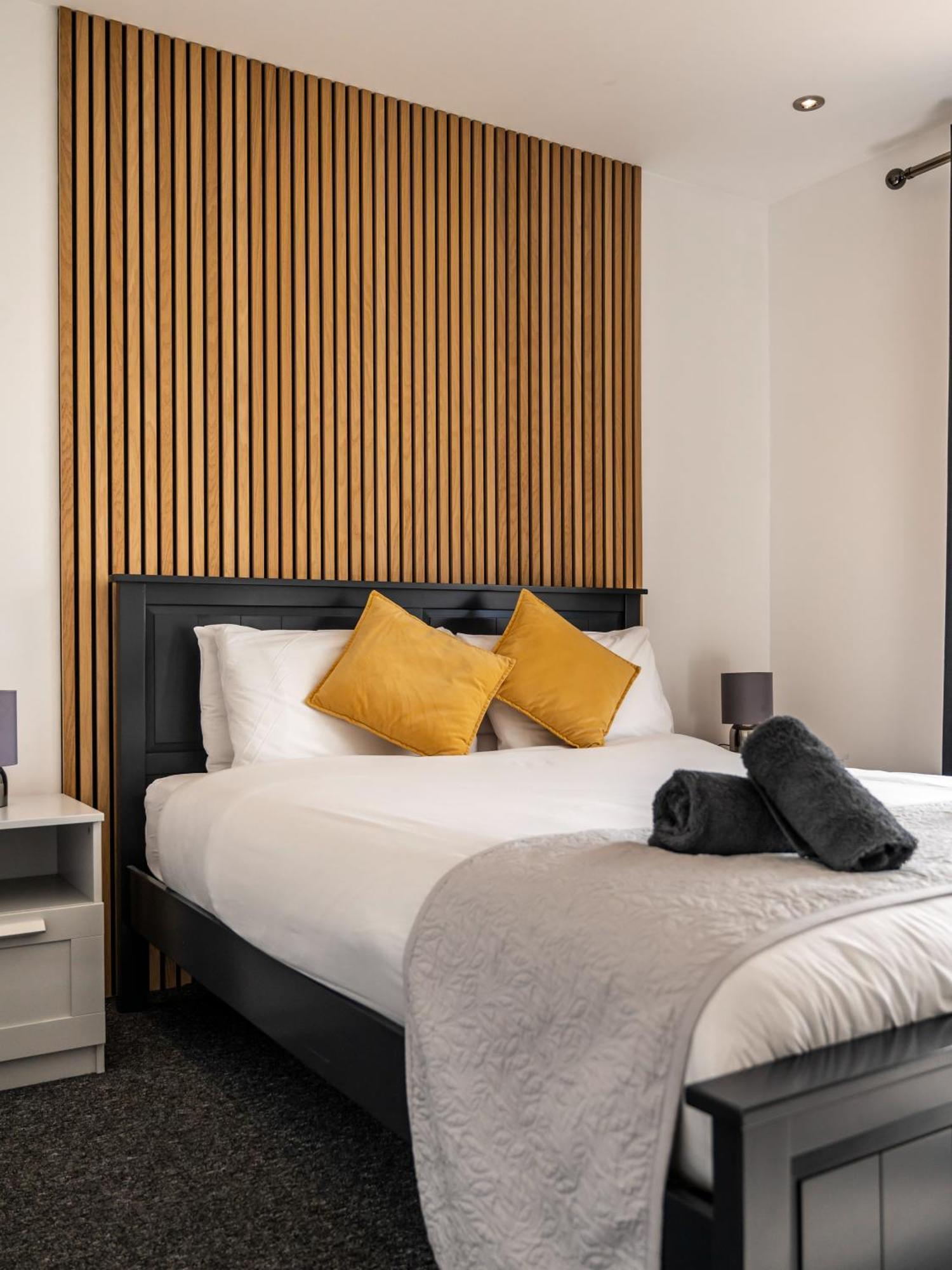 Shoreland - Cherry Apartment *